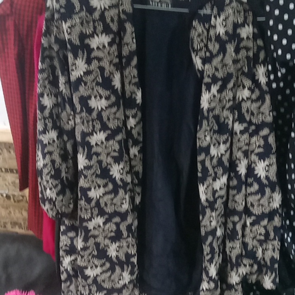 Jacket - Picture 2 of 2